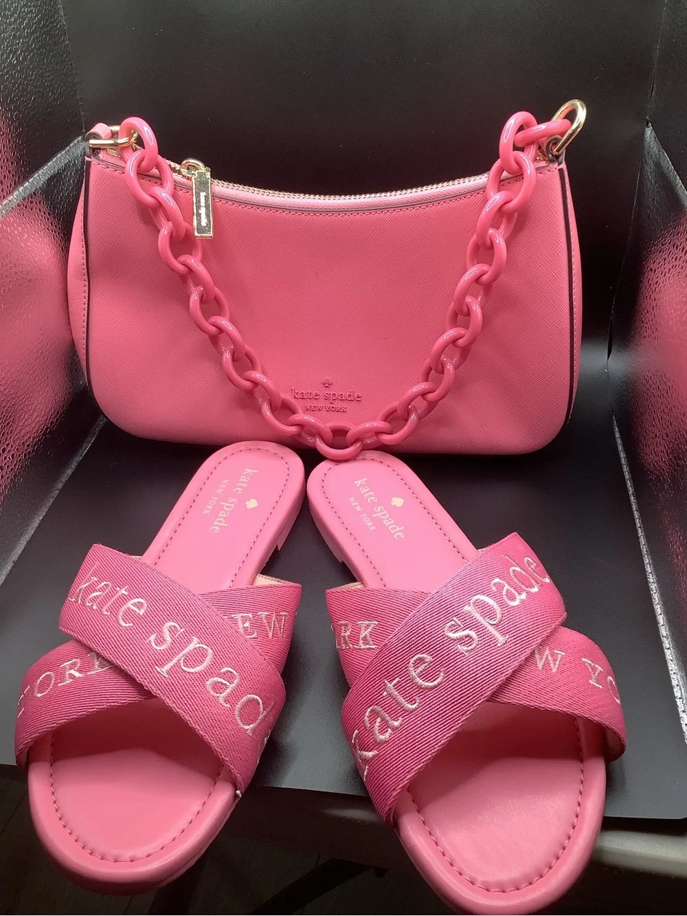 kate spade Hot Pink Logo Slide Sandals Size7.5 With Matching Chain-Shoulder Bag